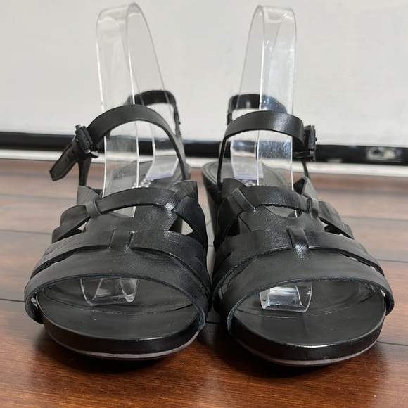 NWOB Ecco Black Leather Strappy Slingback Sandals Stacked Heel Size 39 - Picture 3 of 10